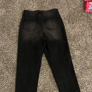 BP black jeans from Nordstrom‘s original price: 70I’ll sell for 25